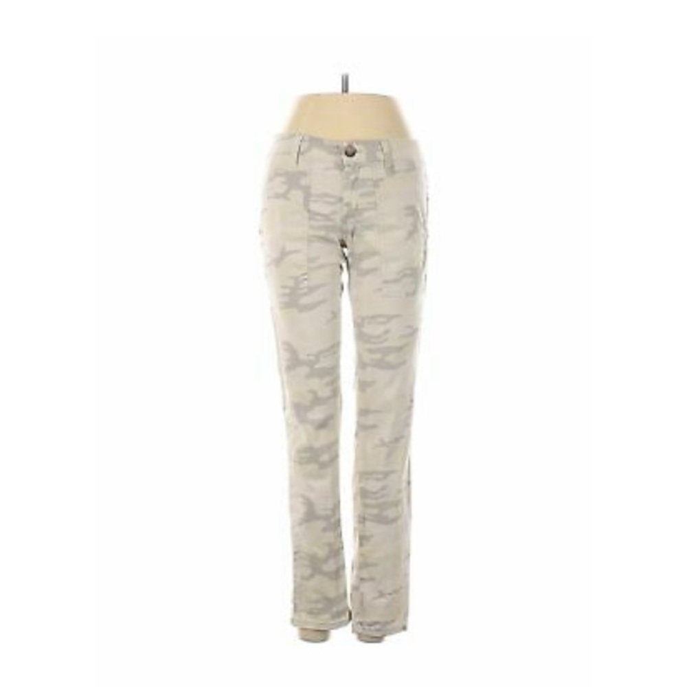 Blossom and clover camo pants